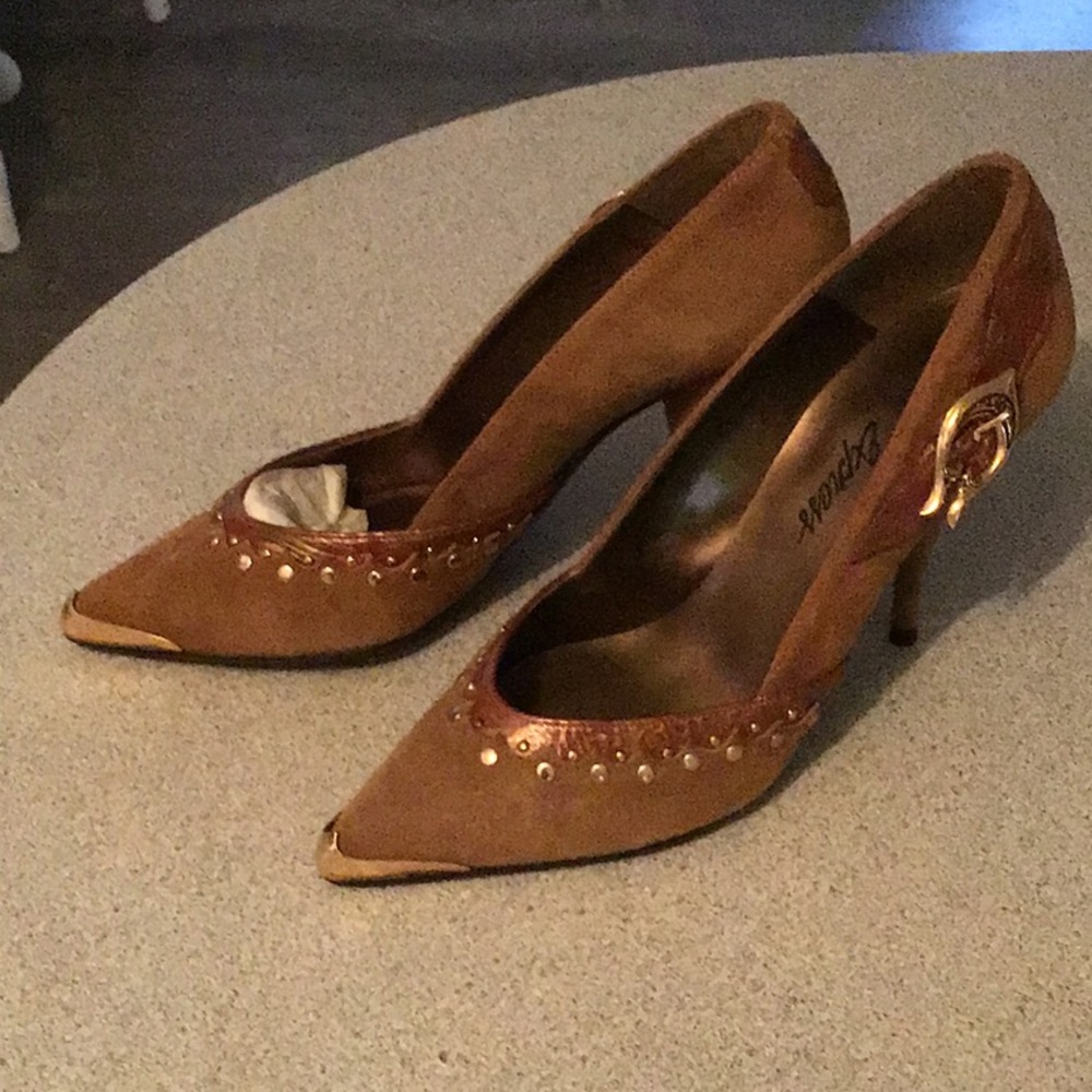 🛍🛍 3/$30 🛍🛍 Rush hour express suede heels